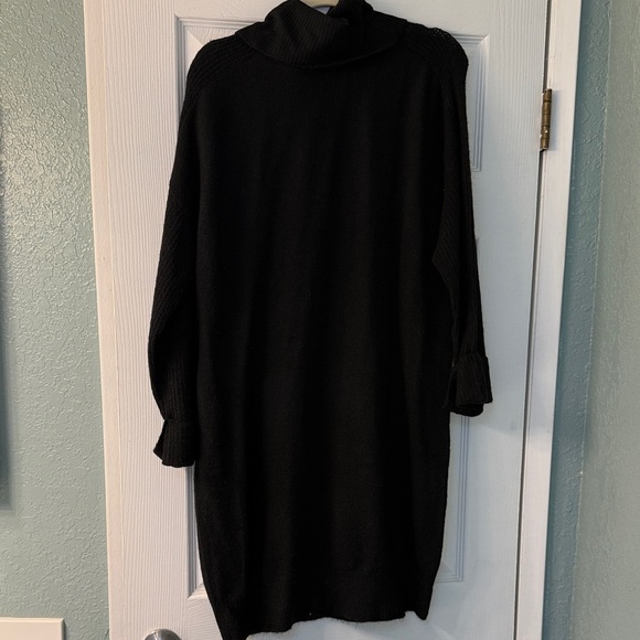 Vero Moda Classic Black Turtleneck Sweater Dress - Picture 1 of 3